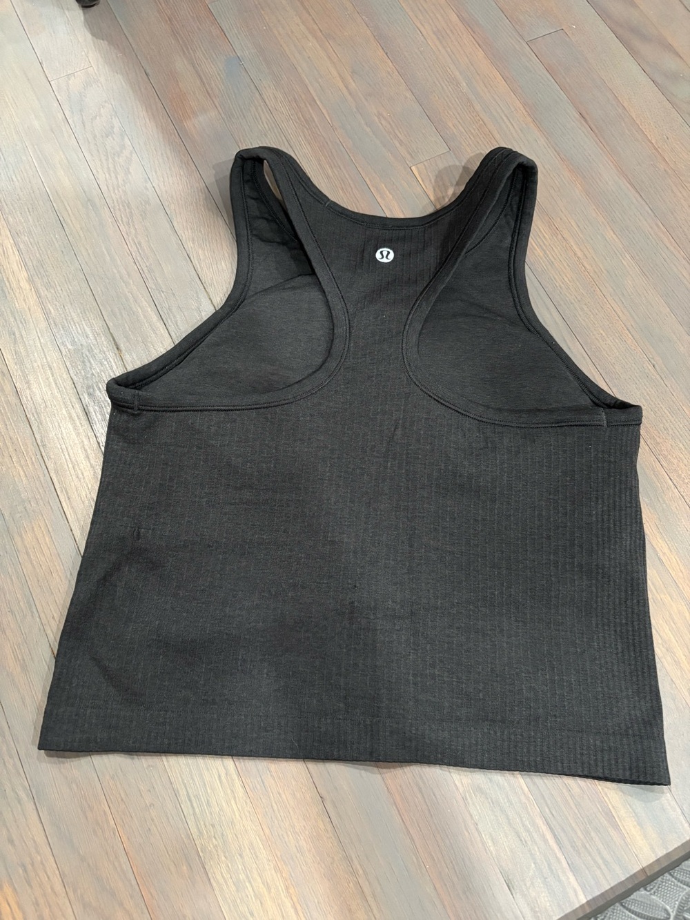 835.Lululemon Ebb to Street Cropped Black Ribbed Racerback Tank